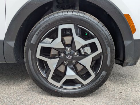 Certified 2024 Hyundai Santa Cruz Limited image 11