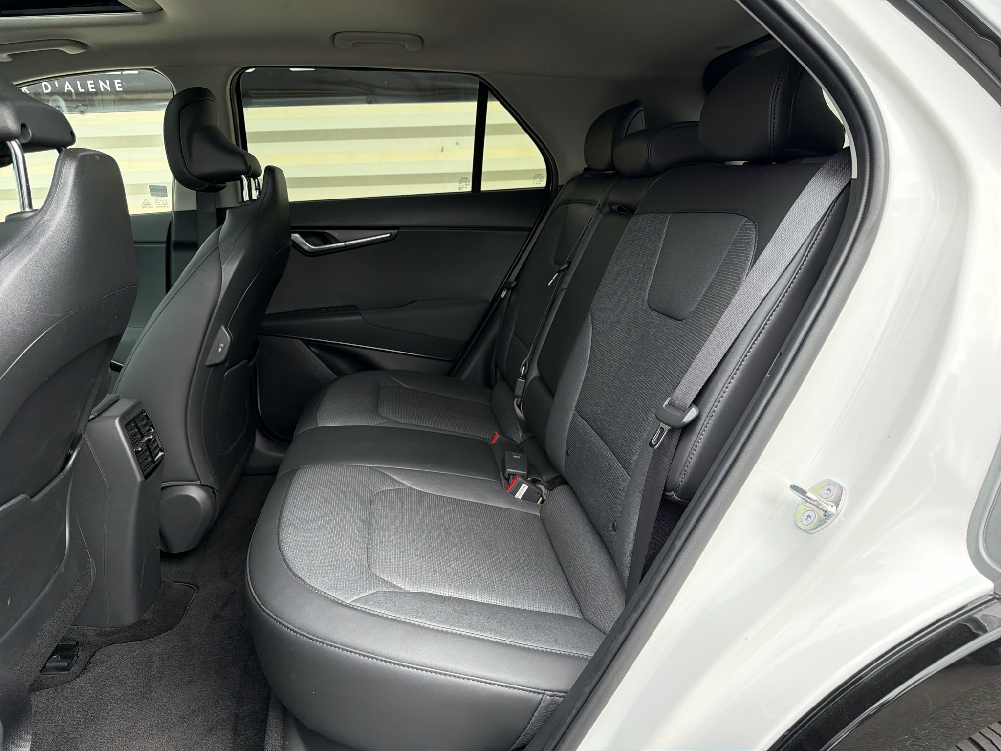 Certified 2023 Kia Niro Wave w/ Wave Preserve Package FWD image 13