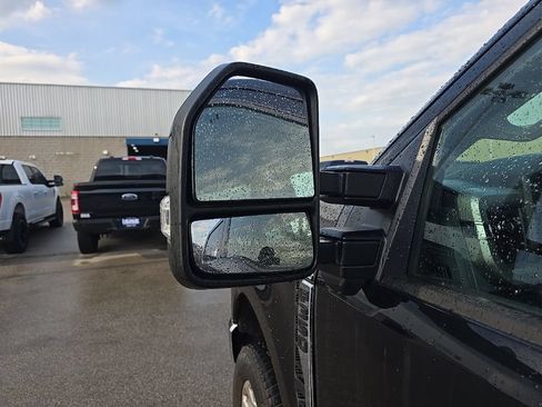 Used 2024 Ford F350 XLT AWD/4WD image 9