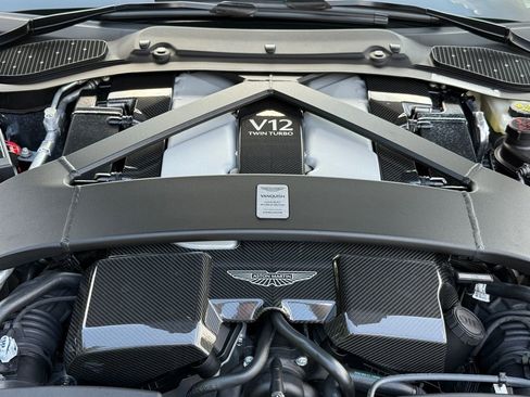 New 2025 Aston Martin Vanquish image 48