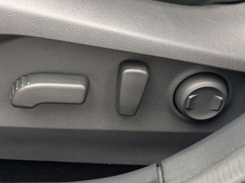 Used 2023 Subaru Outback Onyx Edition image 23