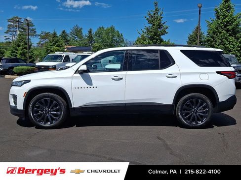 Used 2022 Chevrolet Traverse RS AWD/4WD image 9
