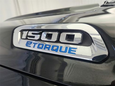 Used 2022 RAM 1500 Laramie image 28
