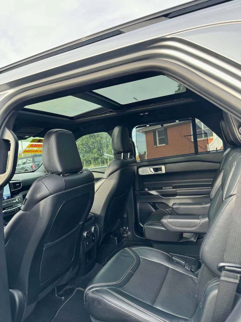 Used 2020 Ford Explorer ST w/ ST Street Pack AWD/4WD image 12