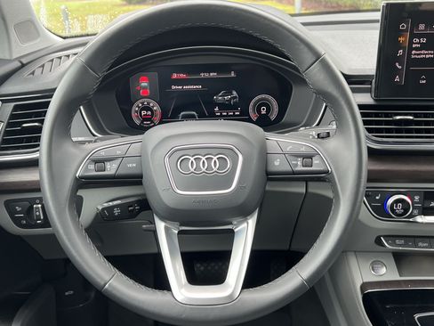 Used 2023 Audi Q5 2.0T Premium Plus w/ Premium Plus Package AWD/4WD image 18