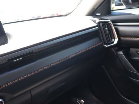 Used 2024 MAZDA CX-50 AWD 2.5 S w/ Cargo Package image 33