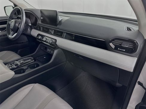Used 2024 Honda Pilot EX-L image 29