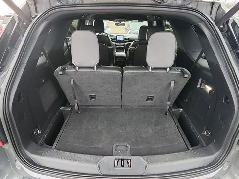 Used 2022 Ford Explorer ST-Line w/ Class IV Trailer Tow Package image 28