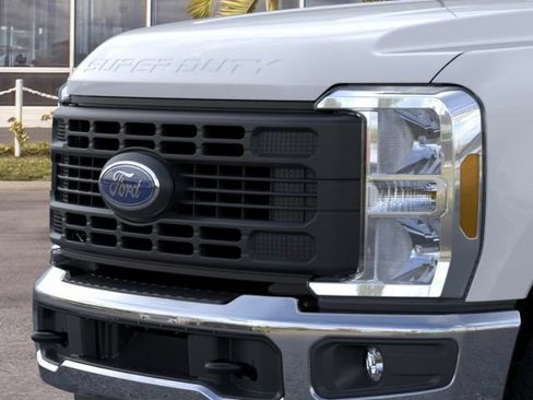 New 2026 Ford F350 XL AWD/4WD image 17