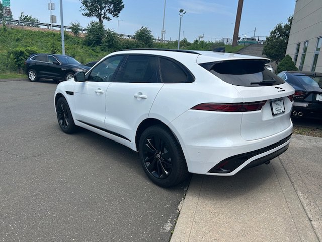 Used 2026 Jaguar F-PACE R-Dynamic S AWD/4WD image 4
