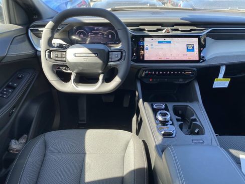 New 2026 Jeep Cherokee Laredo AWD/4WD image 8