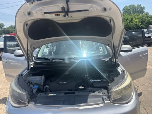 Used 2015 Kia Soul FWD image 28