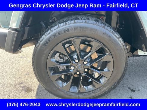 Used 2024 Jeep Wrangler Unlimited Sahara w/ Safety Group AWD/4WD image 10