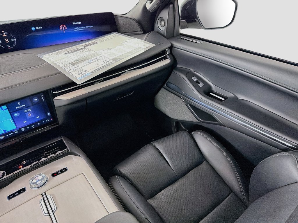 New 2025 Lincoln Navigator Reserve w/ Jet Appearance Package AWD/4WD image 25