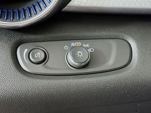 New 2026 Chevrolet Trax LT w/ Driver Confidence Package FWD image 10
