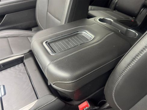 Used 2024 GMC Yukon Denali image 75