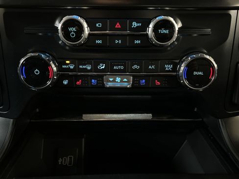 New 2026 Ford F150 Lariat w/ Equipment Group 501A Mid AWD/4WD image 21