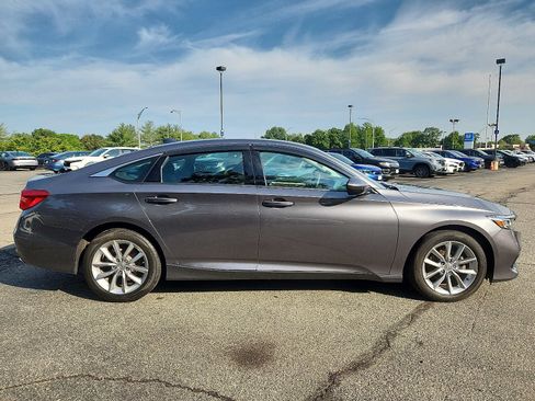 Certified 2021 Honda Accord LX image 7