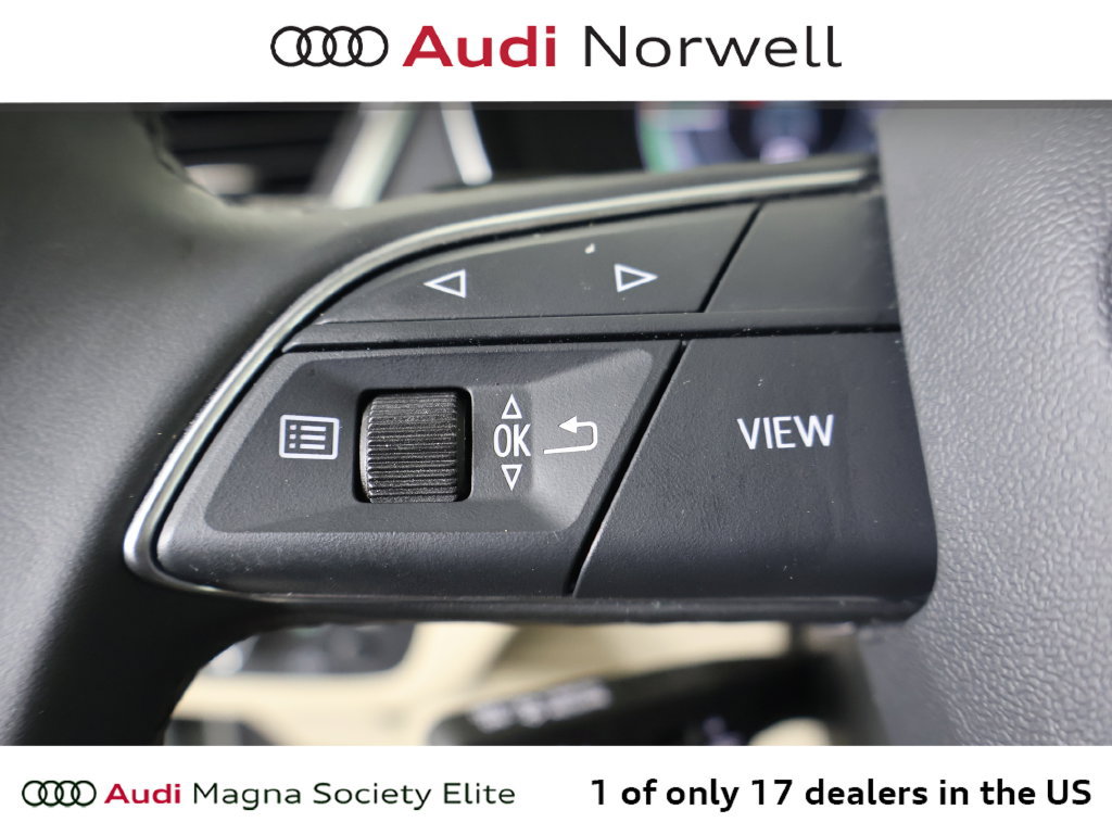 Used 2023 Audi Q5 e Prestige AWD/4WD image 28