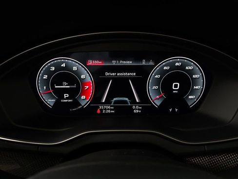 Used 2022 Audi SQ5 Prestige w/ Prestige Package image 23