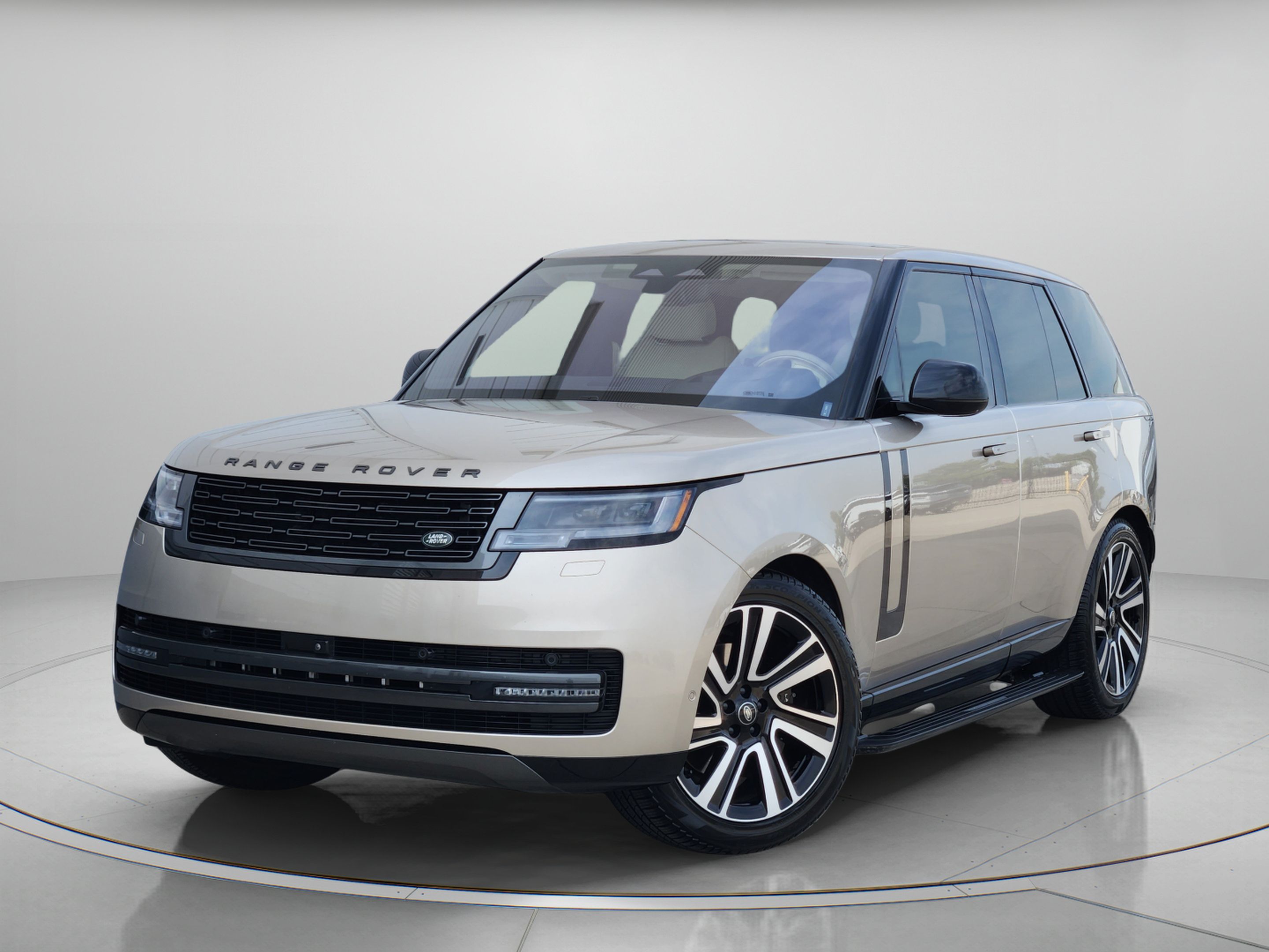 Certified 2023 Land Rover Range Rover SE AWD/4WD image 1