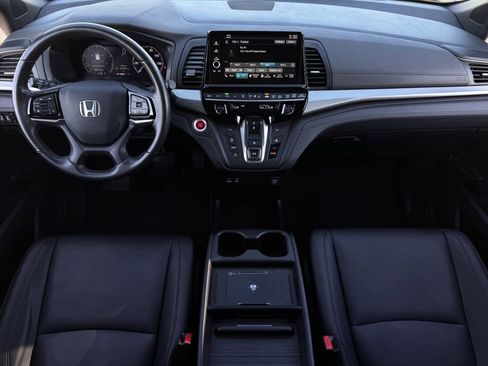 Used 2025 Honda Odyssey Sport-L image 11