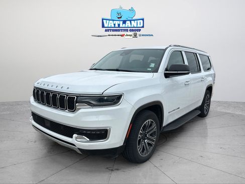 Used 2023 Jeep Wagoneer L Series II image 20