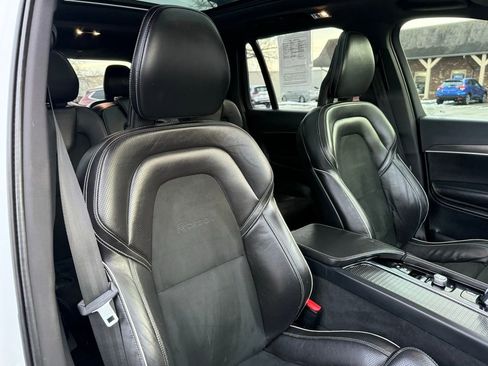 Used 2017 Volvo XC90 T8 R-Design w/ Vision Package image 25
