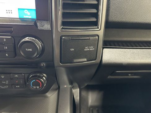 Used 2017 Ford F150 XLT w/ Equipment Group 302A Luxury AWD/4WD image 23