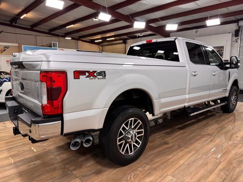 Used 2017 Ford F350 Lariat w/ Lariat Value Package image 5