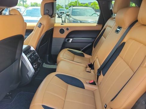 Used 2020 Land Rover Range Rover Sport HSE Dynamic AWD/4WD image 12
