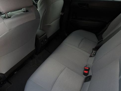 Used 2024 Toyota Corolla Cross AWD Hybrid w/ Moonroof Package image 10