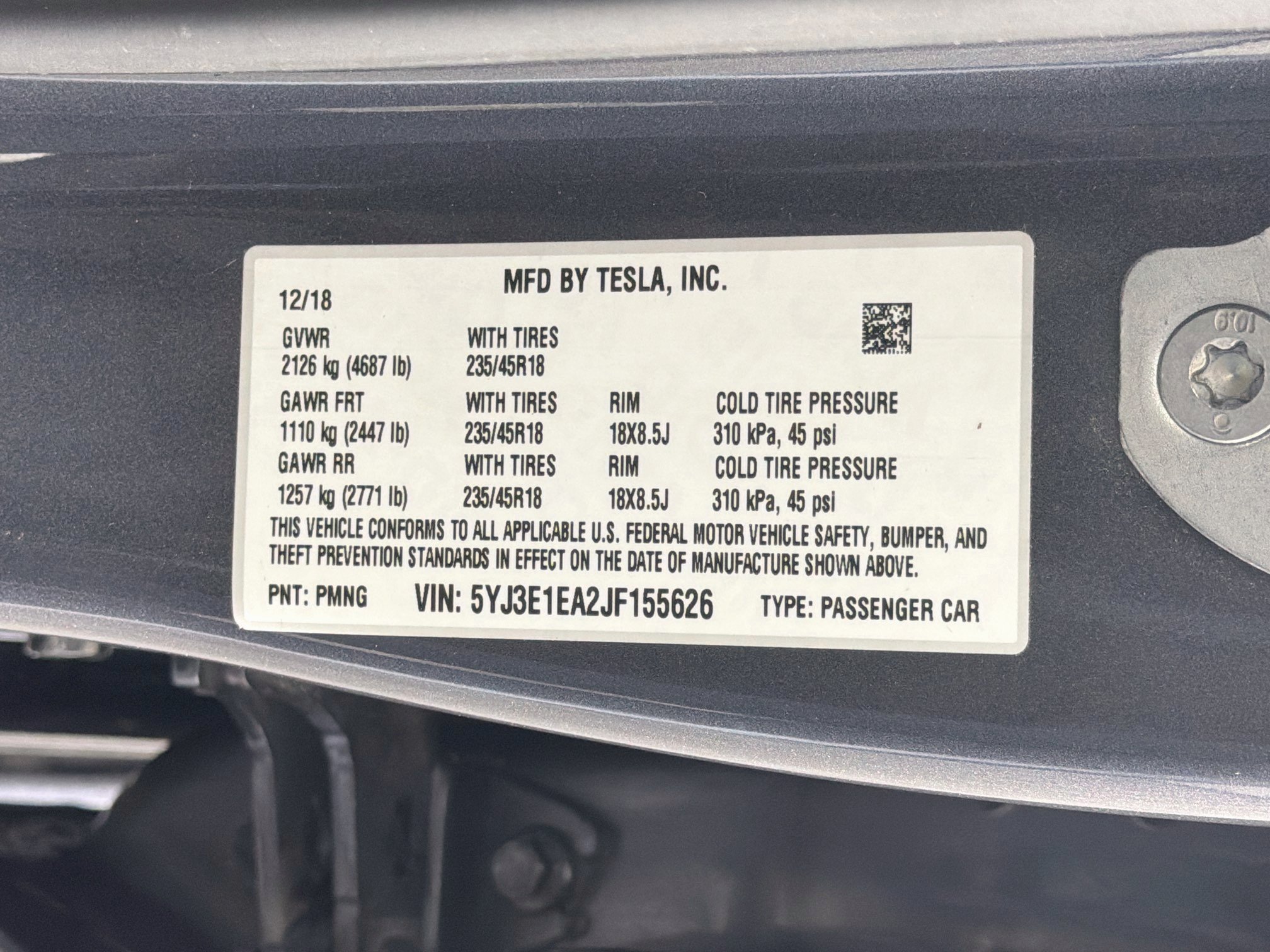 Used 2018 Tesla Model 3 Mid Range RWD image 12