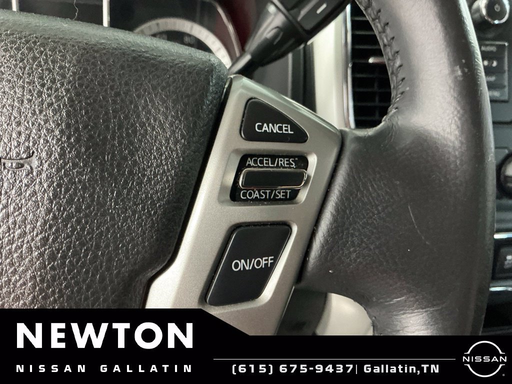 Used 2019 Nissan Titan SV w/ SV Convenience Package RWD image 31