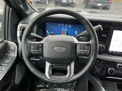 New 2026 Ford F250 Platinum image 16