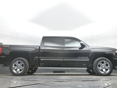Used 2018 Chevrolet Silverado 1500 LTZ Z71 w/ LTZ Plus Package AWD/4WD image 45