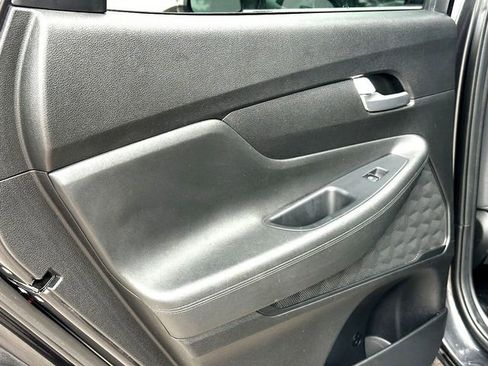 Used 2023 Hyundai Santa Fe SEL image 30