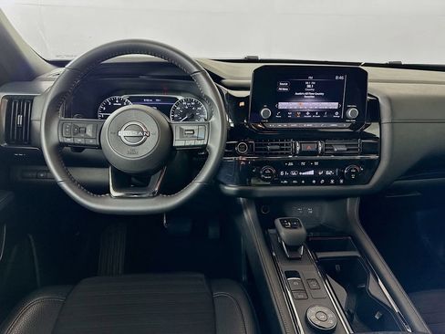 Used 2024 Nissan Pathfinder Rock Creek AWD/4WD image 21