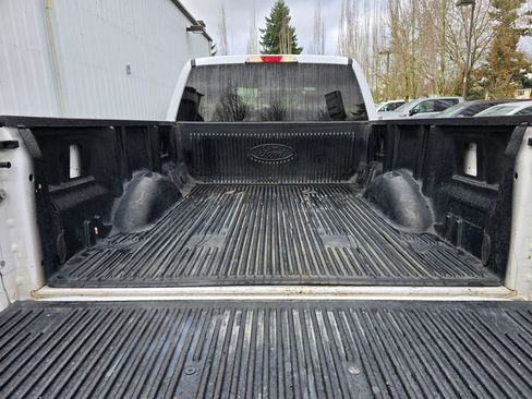 Used 2016 Ford F150 XLT w/ Equipment Group 301A Mid image 17