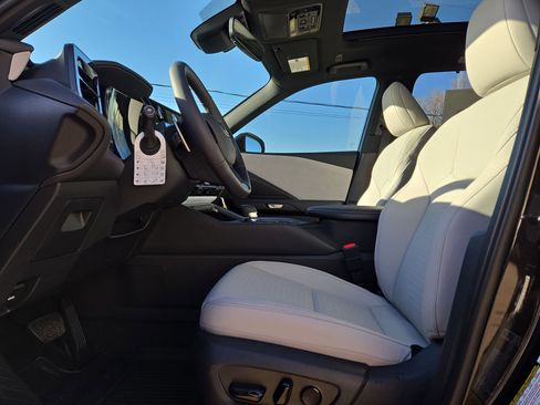 New 2026 Lexus TX 350 AWD image 16
