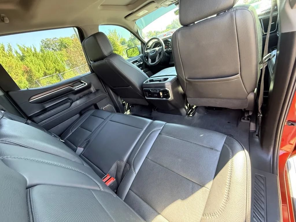 Used 2024 GMC Sierra 1500 Denali AWD/4WD image 32