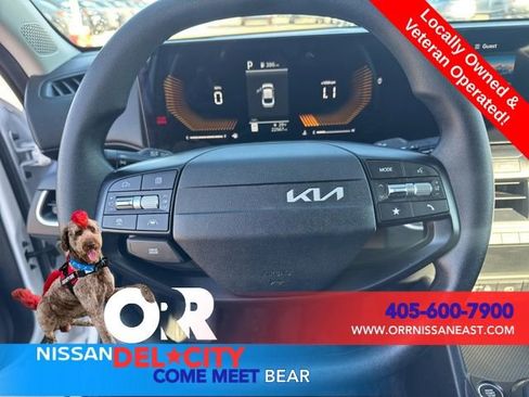 Used 2025 Kia K4 LXS image 16