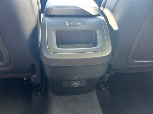 Certified 2024 Volvo XC60 B5 Plus w/ Protection Package Premier AWD/4WD image 15