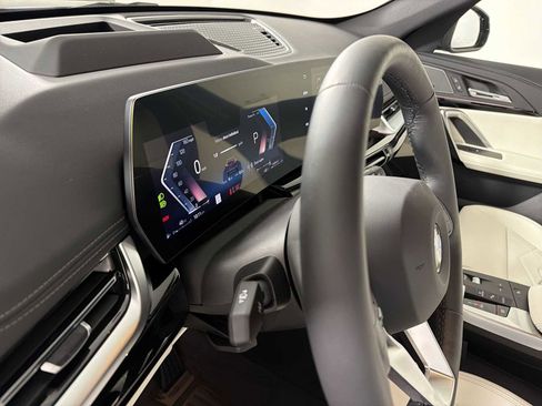 New 2026 BMW X1 xDrive28i w/ Technology Package image 15