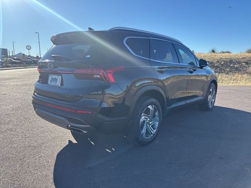 Used 2023 Hyundai Santa Fe SEL image 4