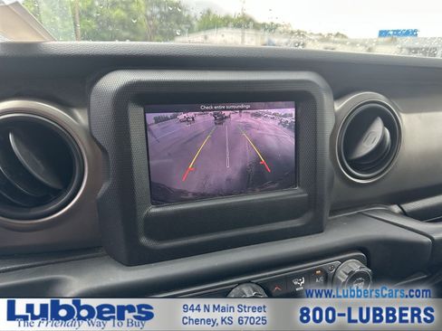 Used 2019 Jeep Wrangler Unlimited Sport S AWD/4WD image 16