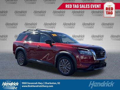 Used 2023 Nissan Pathfinder SL w/ SL Premium Package