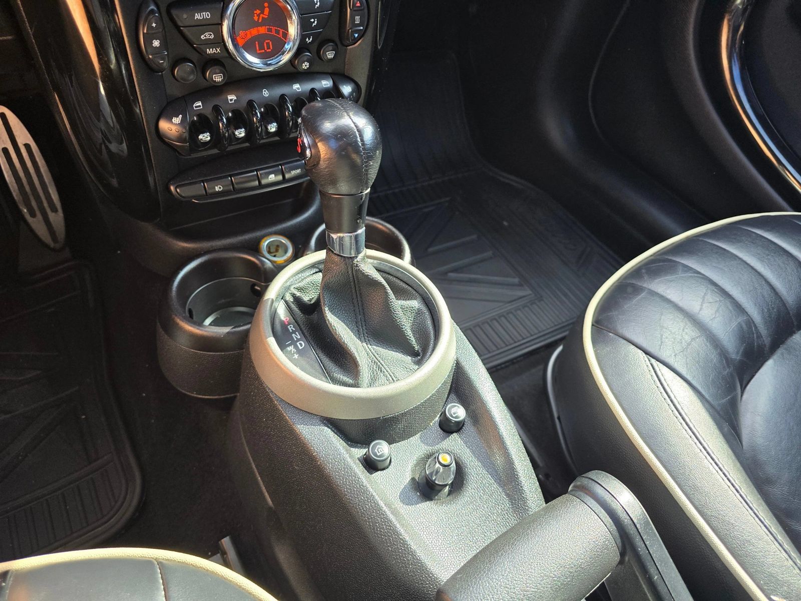 Used 2012 MINI Cooper Countryman S AWD/4WD image 29