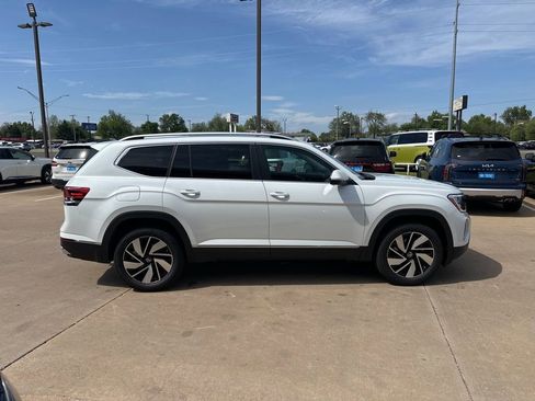 New 2026 Volkswagen Atlas SEL AWD/4WD image 4