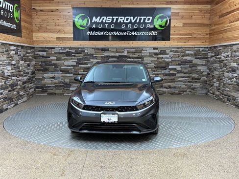 Used 2024 Kia Forte LXS image 3